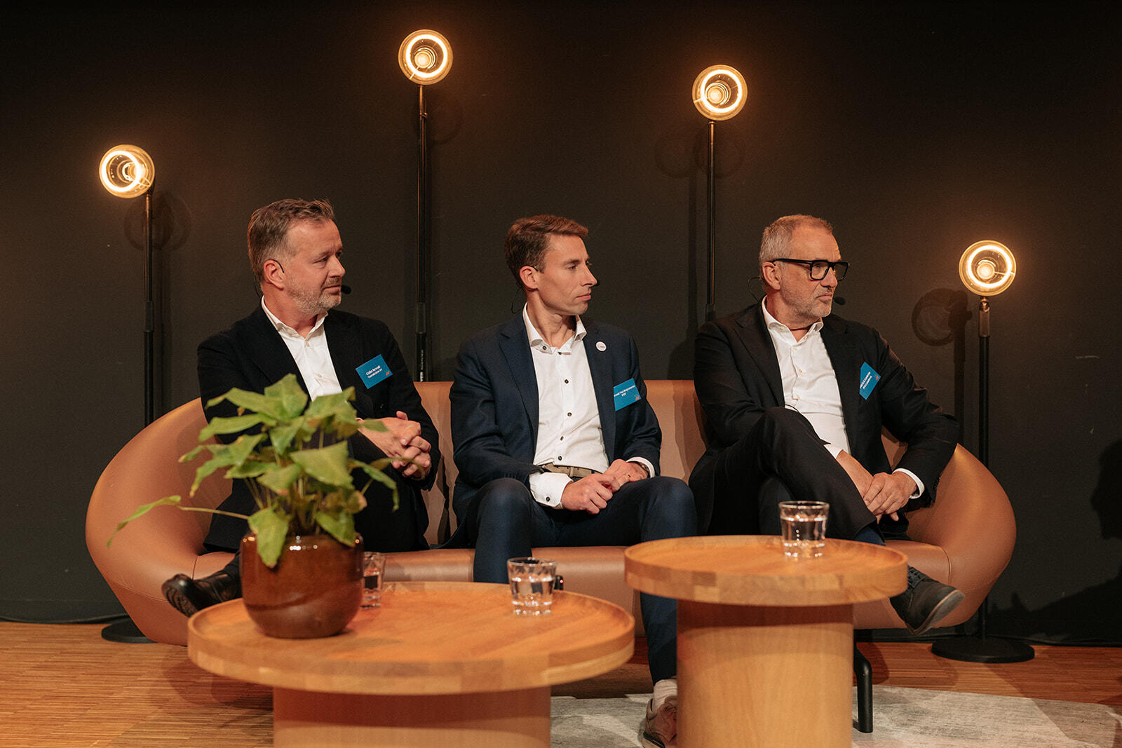 Image of the participating panellists 
